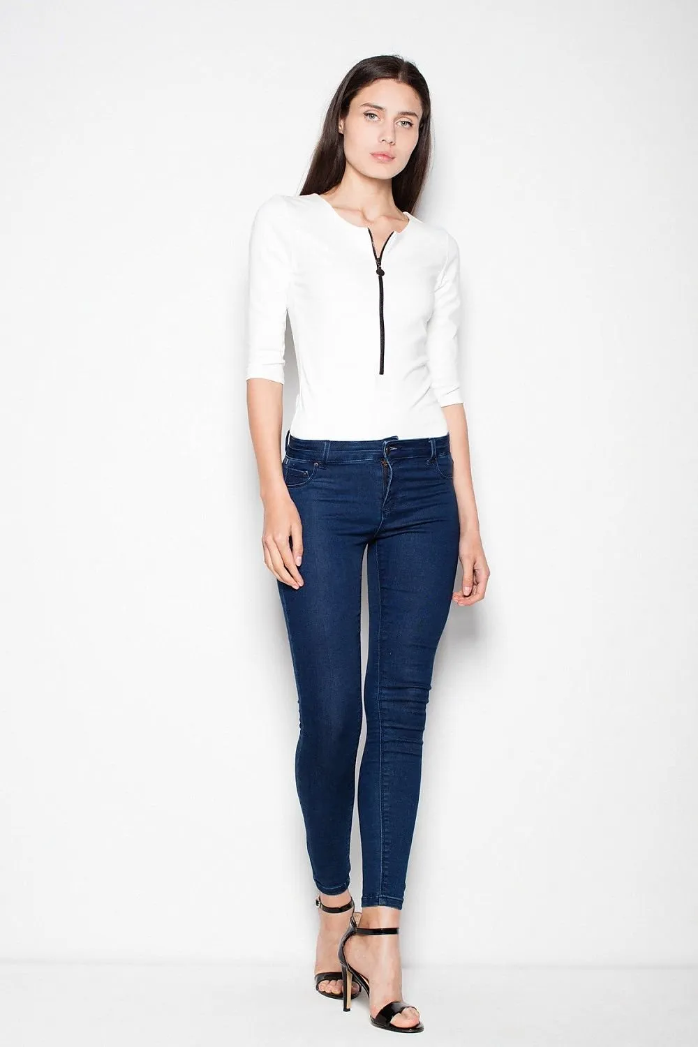 Chic Curve-Enhancing Zip-Up Bodysuit - Perfect for Trendy Denim Looks
