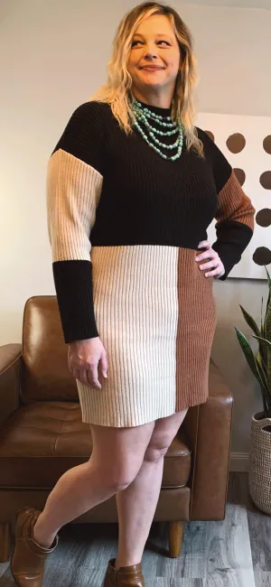 COLOR BLOCK PARTY SWEATER