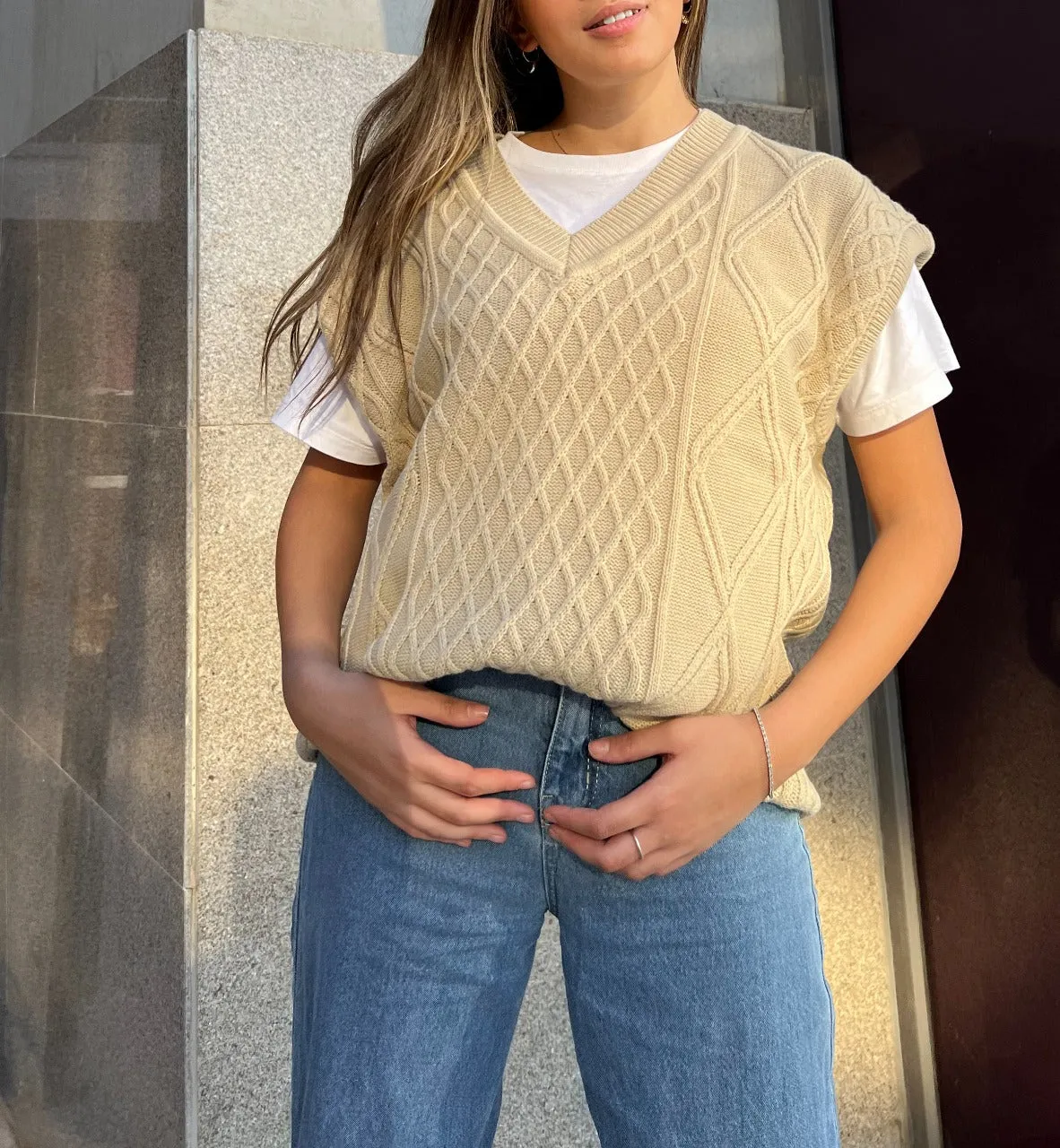 Knitted Wool Vest Beige