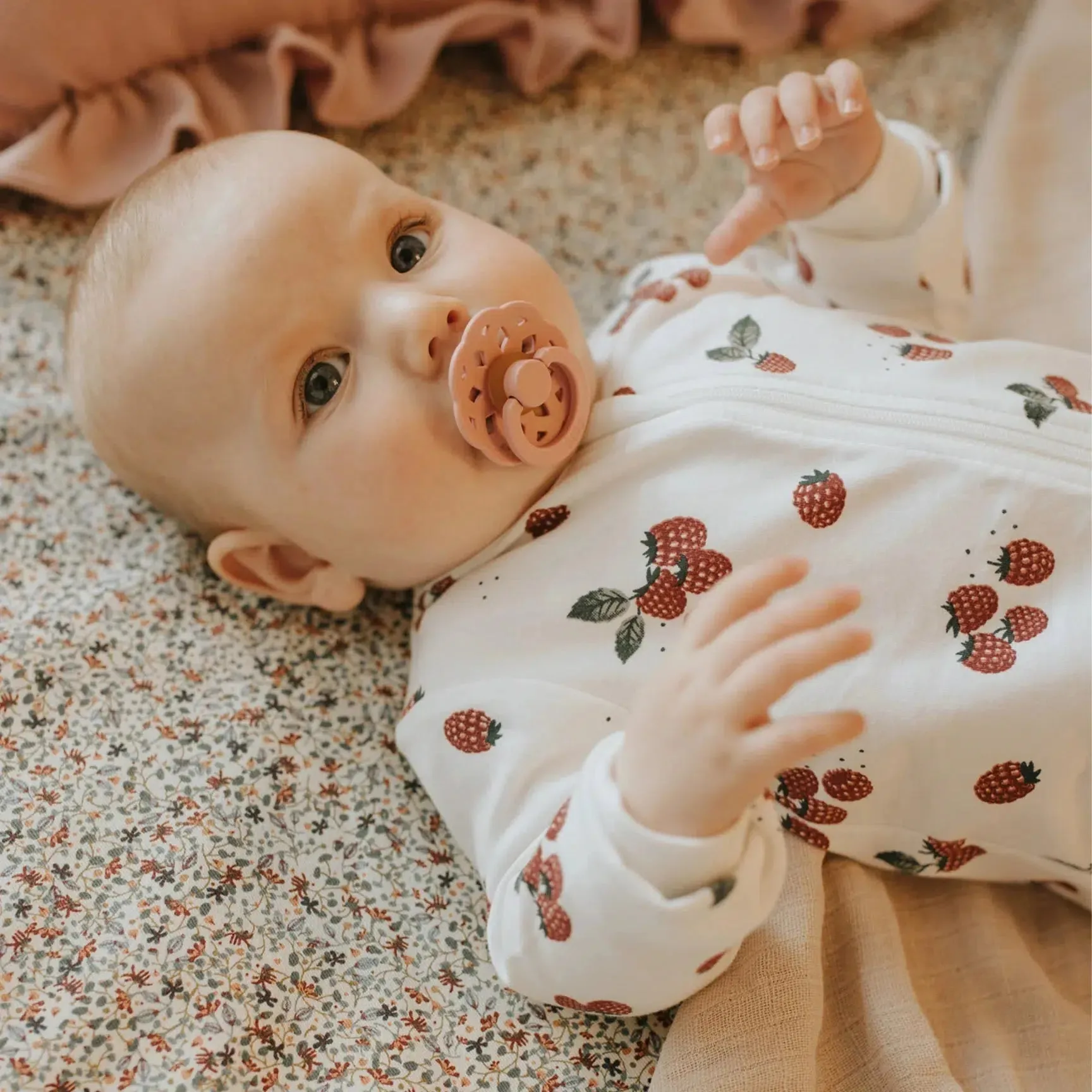 Petit Lem - Organic Zipper Footie - Raspberries