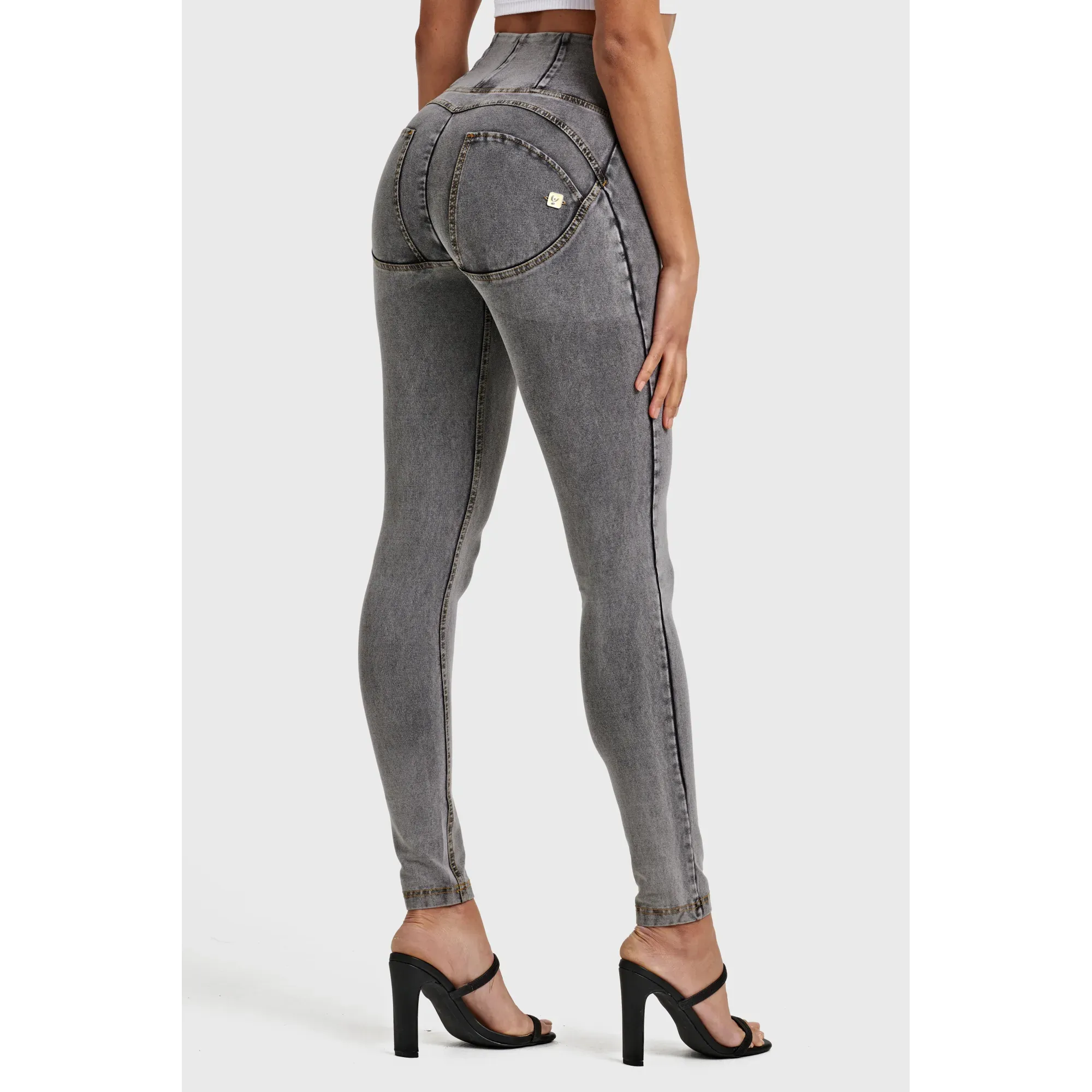 Push-Up High-Waist Super Skinny Jeans