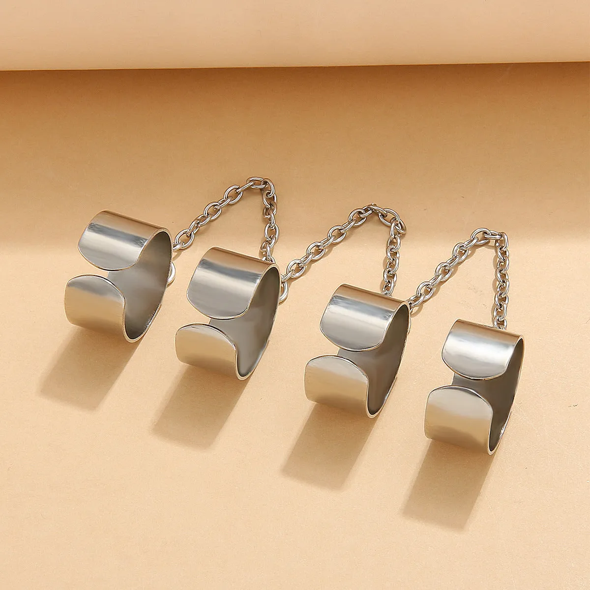 R626 - Metal Punk Ring