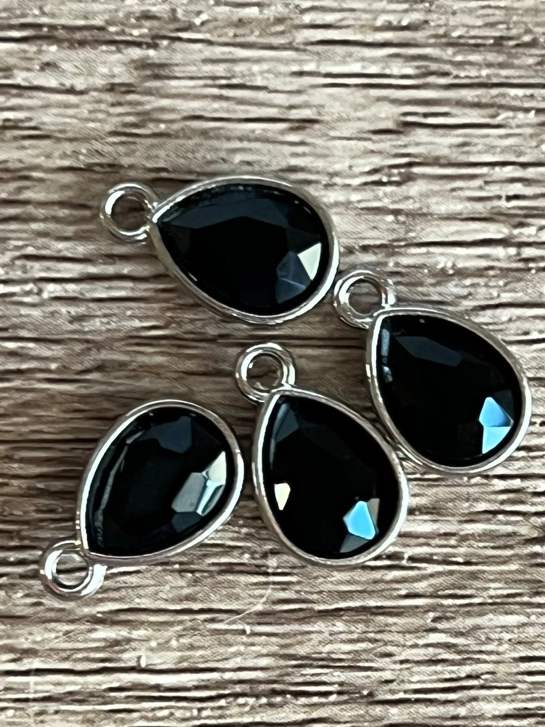 Teardrop Tumbler Handle Charm