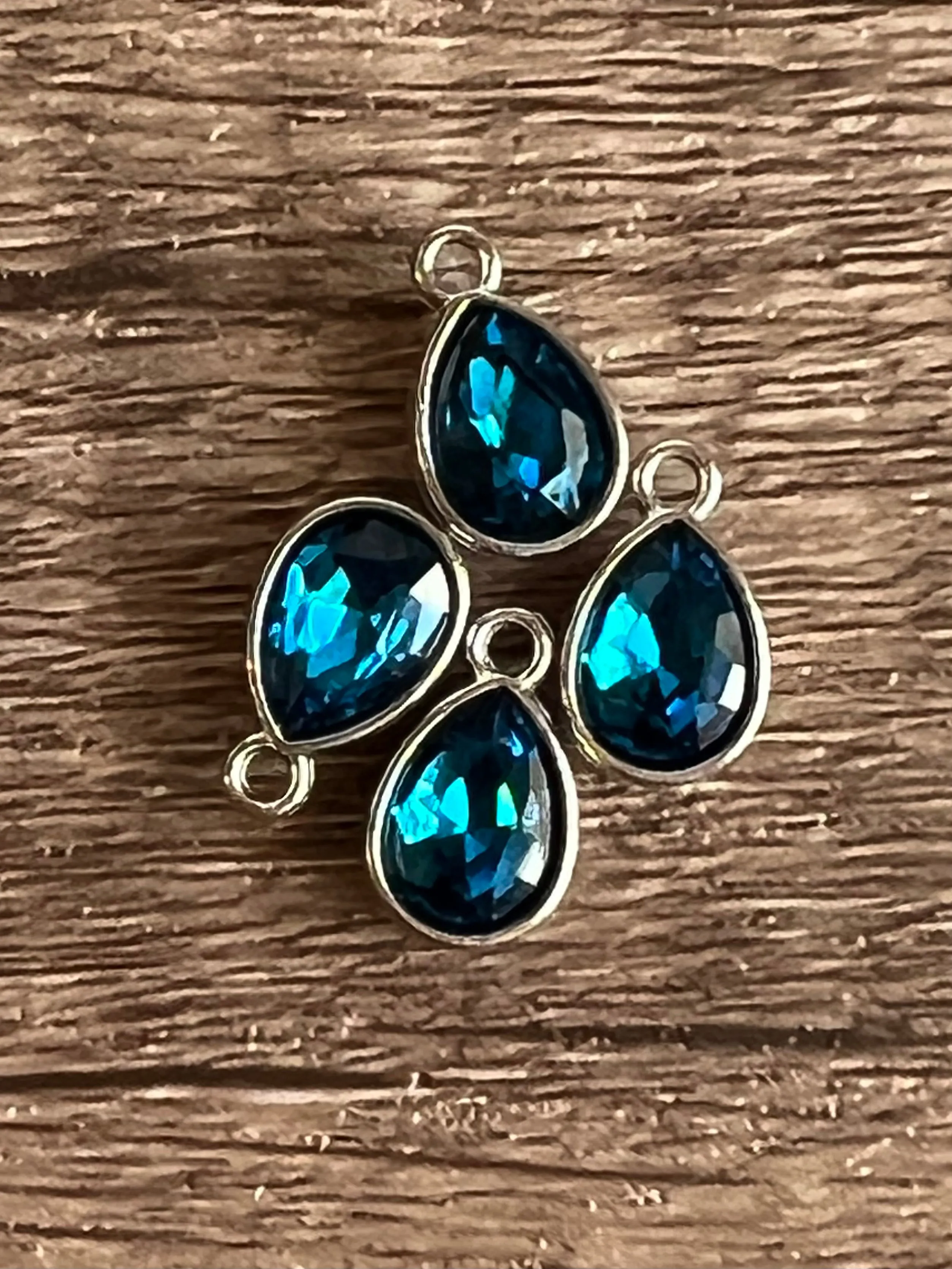 Teardrop Tumbler Handle Charm
