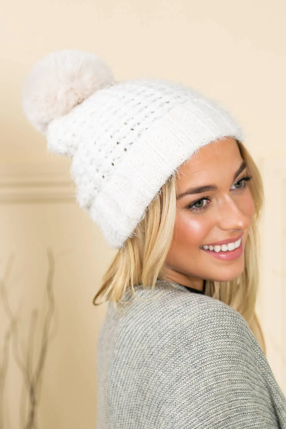 Warm Feelings Hat - Off White Pearl - Boutique