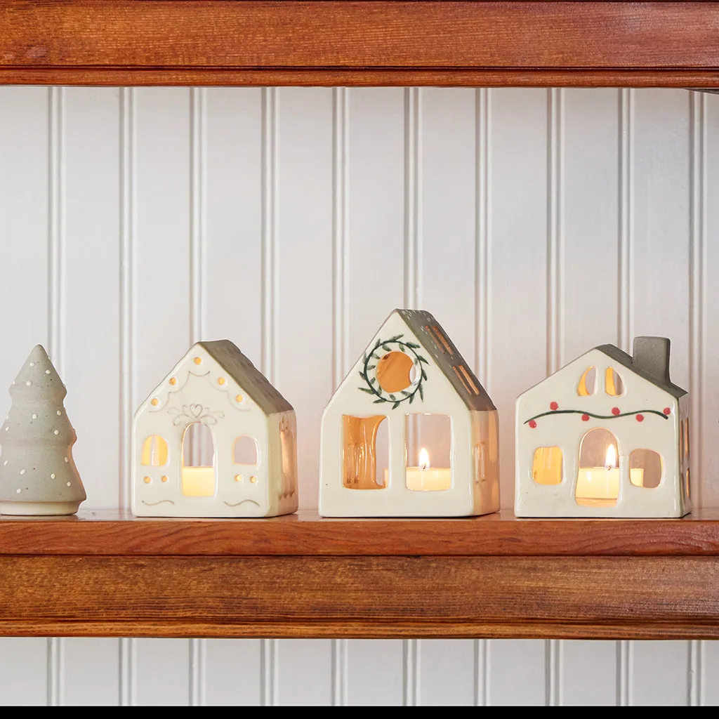 Winter Wreath House Ceramic Tea-Light Holder
